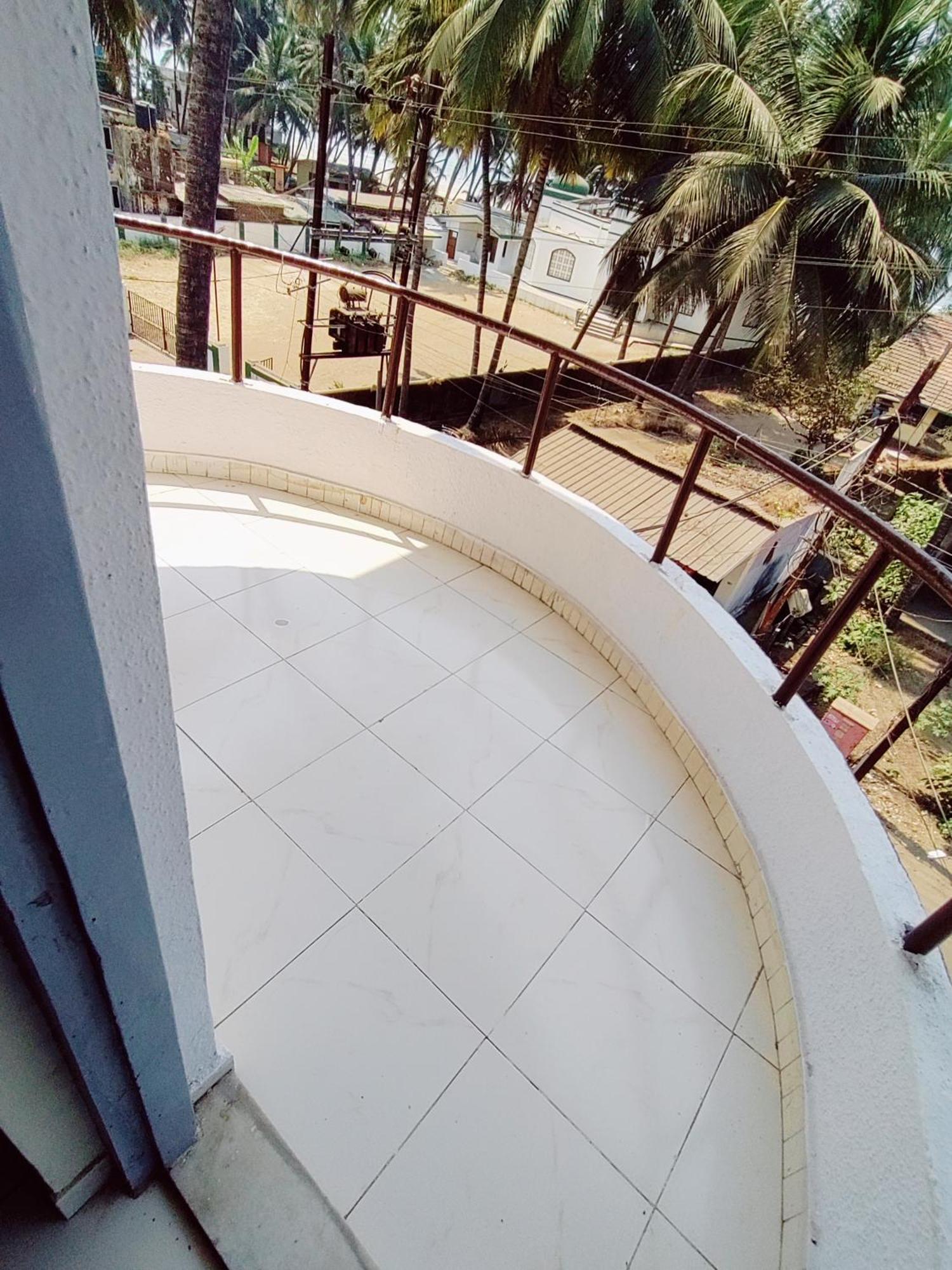 Hotel Ocean Front Murūd Exterior foto
